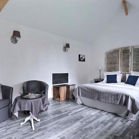 La Parenthese Epicurienne Bed & Breakfast โบเวส์ ภายนอก รูปภาพ