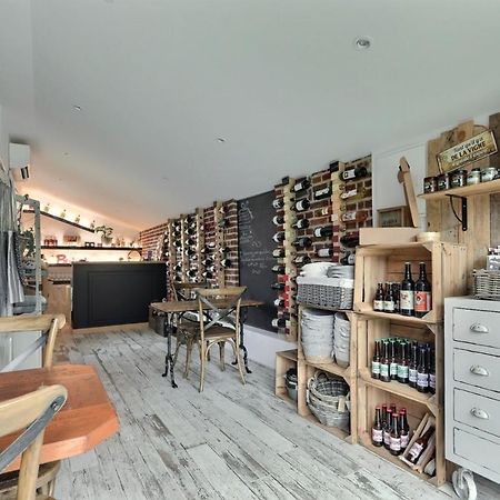 La Parenthese Epicurienne Bed & Breakfast โบเวส์ ภายนอก รูปภาพ
